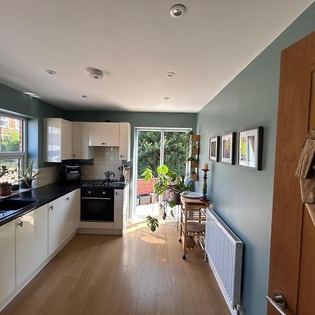 Double Room Yeovil Town Centre 외부 사진